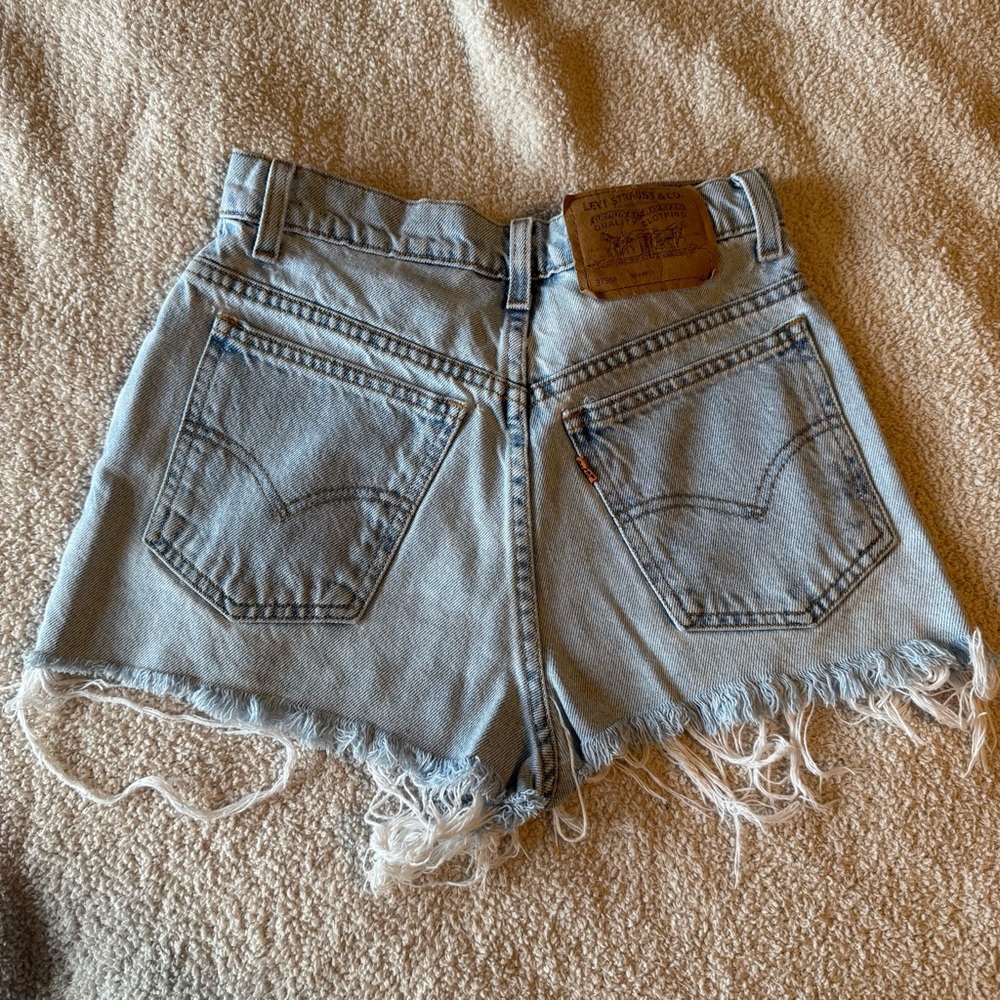 Levi’s Cutoff Shorts